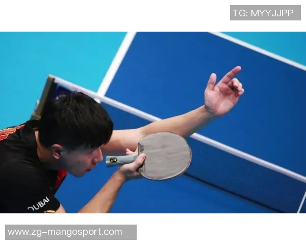 丁宁与早田的巅峰对决乒乓球赛场上的精彩瞬间与战术解析 丁宁与早田的巅峰对决乒乓球赛场上的精彩瞬间与战术解析