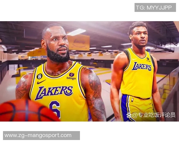 快船与湖人夏季联赛精彩对决球员表现引发球迷热议与期待